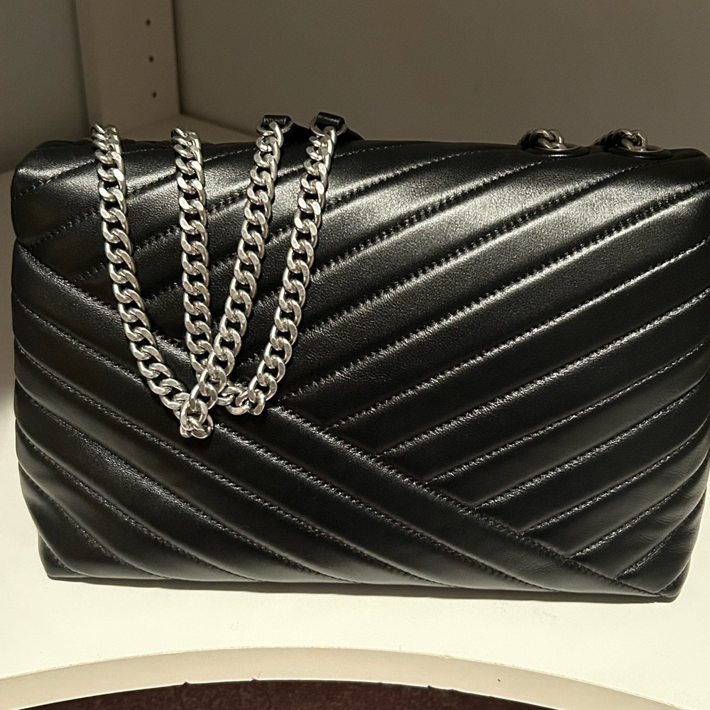 Tory Burch Kira Quilted Convertible Shoulder Bag - Picture 7 of 9